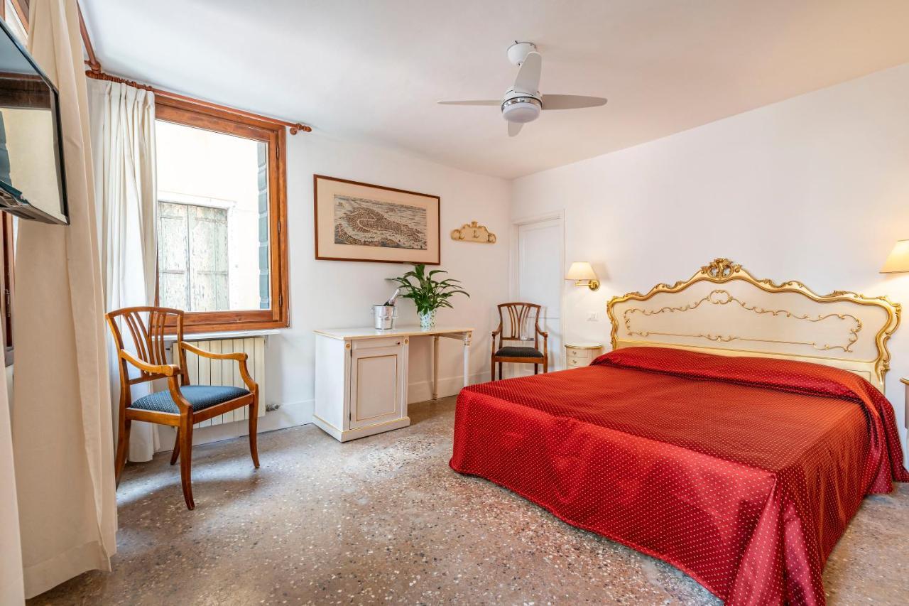 Aparthotel San Luca Flats Venecia Exterior foto